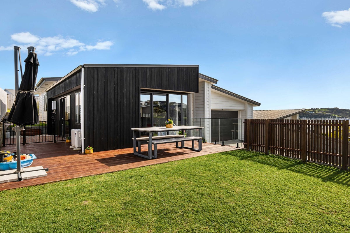 124 Parkview Drive, Gulf Harbour, Whangaparaoa - Carousel 1