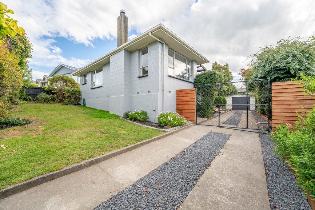 14 Cook Street, Oceanview, Timaru - Carousel 1