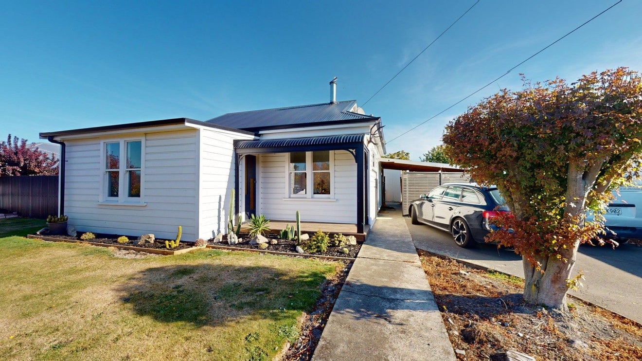 20 King Street, Netherby, Ashburton - Carousel 1