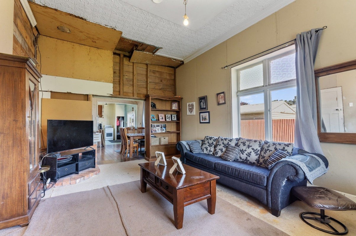 59 Bignell Street, Gonville, Whanganui - Carousel 2