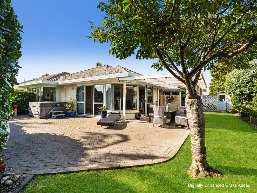 12 Sandhurst Drive, Papamoa Beach, Papamoa - Carousel 2