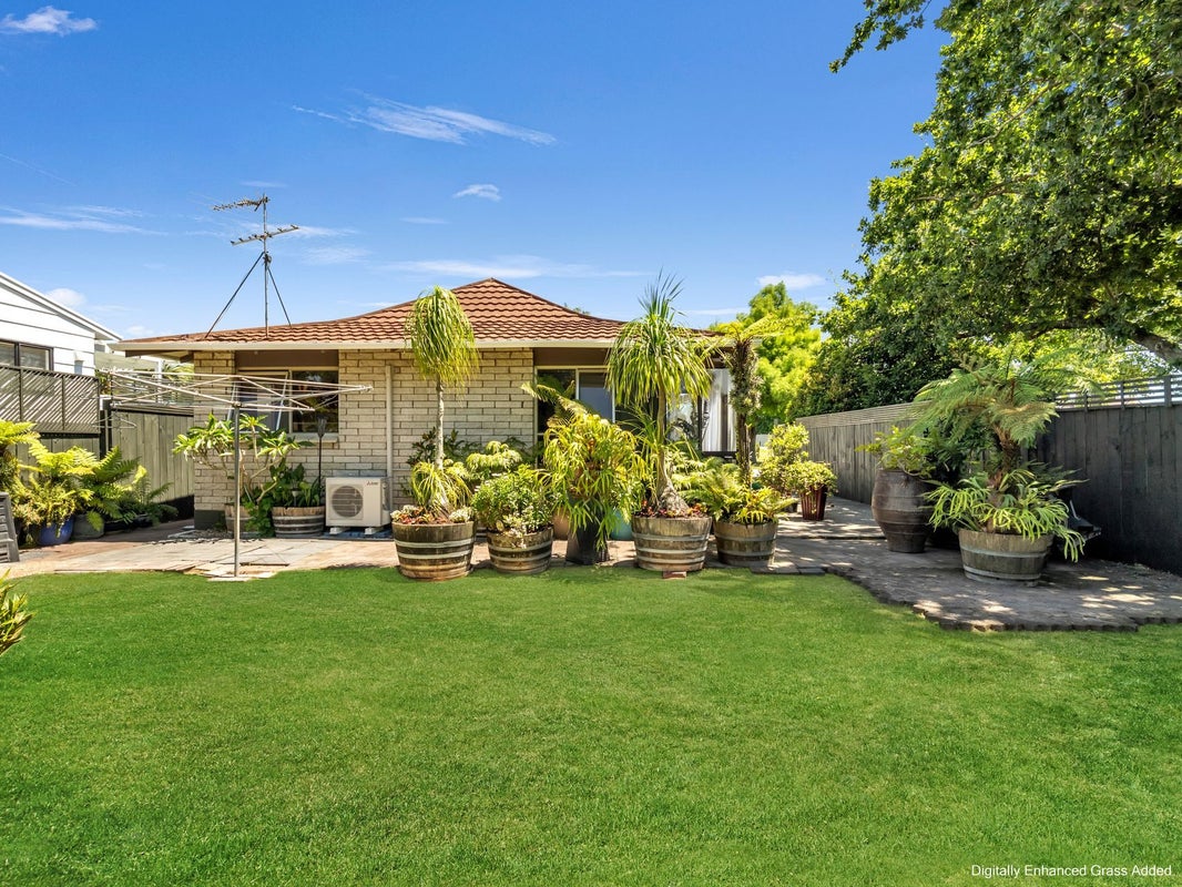 146A Parkhurst Road, Parakai, Helensville - Carousel 1