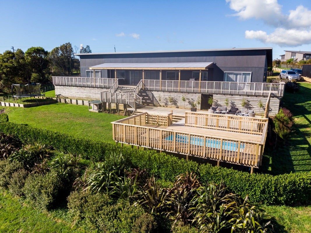 71 Esk Road, Pokeno - Carousel 1