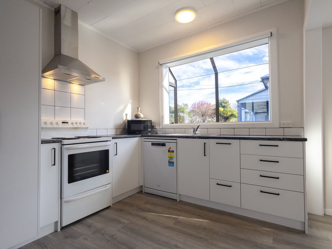 61 Fox Street, Cobden, Greymouth - Carousel 2