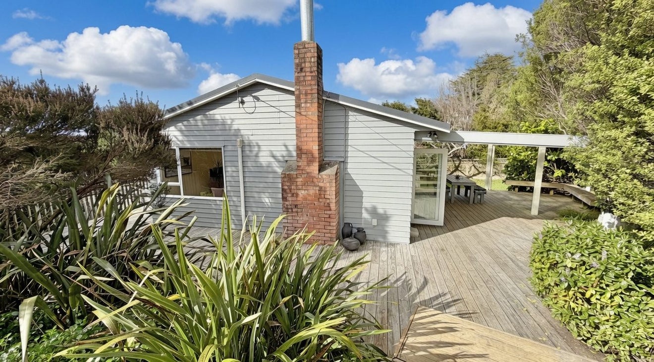 107 Birkdale Road, Birkdale, North Shore City, Auckland - Carousel 1