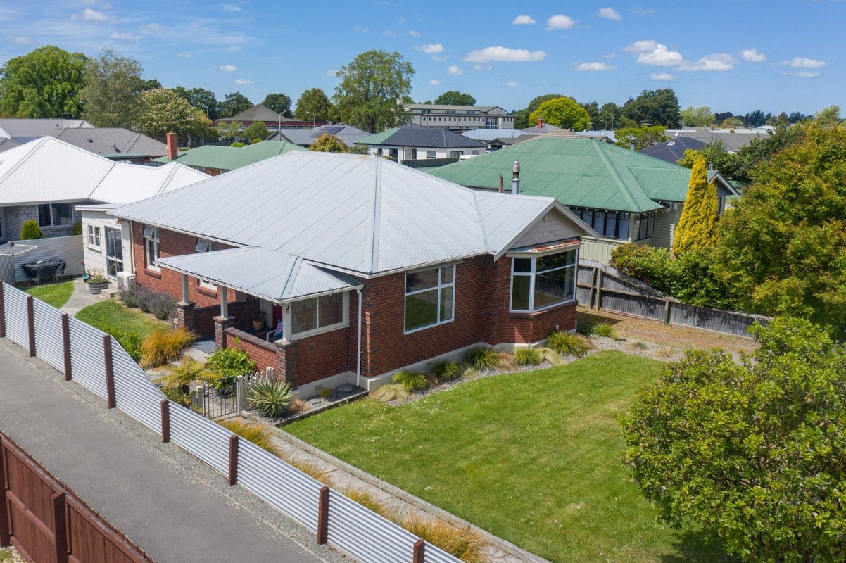 27 Aitken Street, Ashburton, Ashburton - Carousel 28
