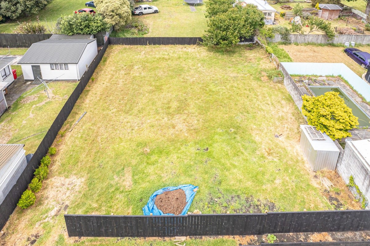 13 Titoki Place, Kensington, Whangarei - Carousel 1