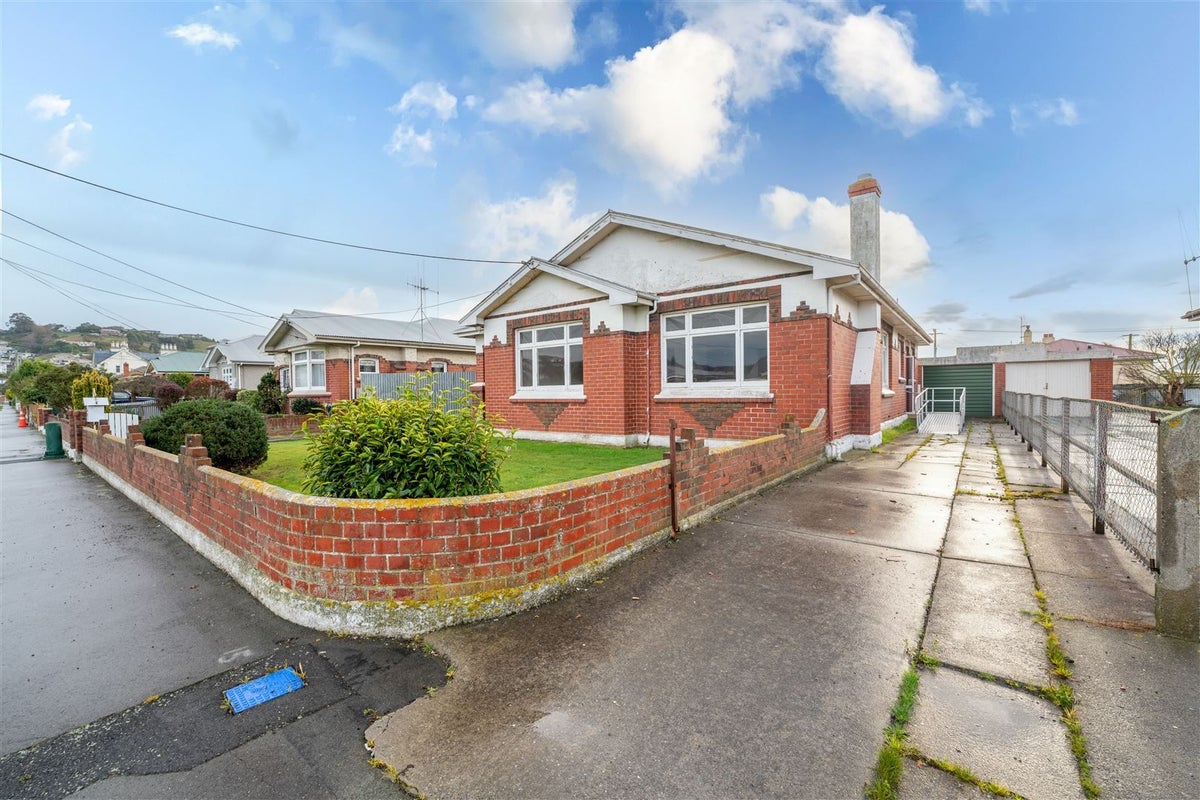 28 Foyle Street, Oamaru North, Oamaru - Carousel 1