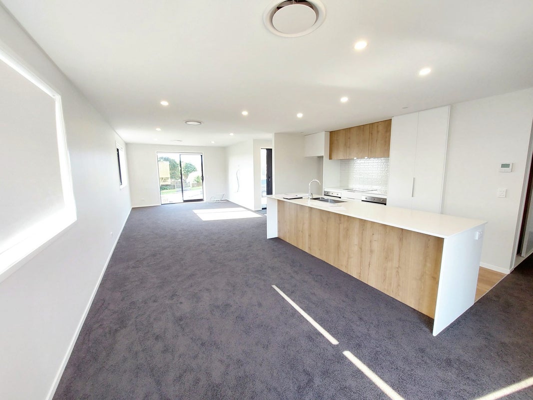 15 Bedford Street, Fitzroy, New Plymouth - Carousel 2