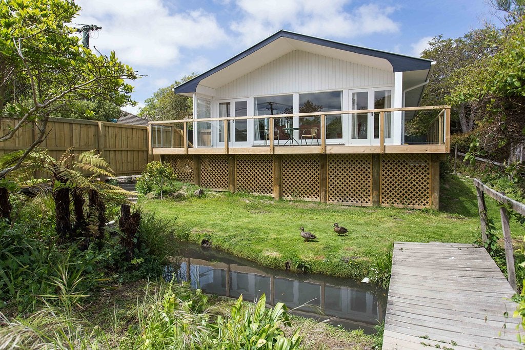 72 Dover Street, St Albans, Christchurch - Carousel 2