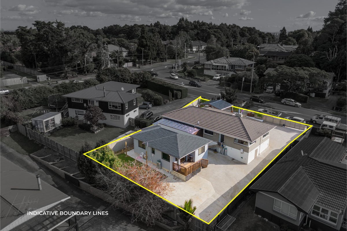108 Grande Vue Road, Hillpark, Auckland - Carousel 2