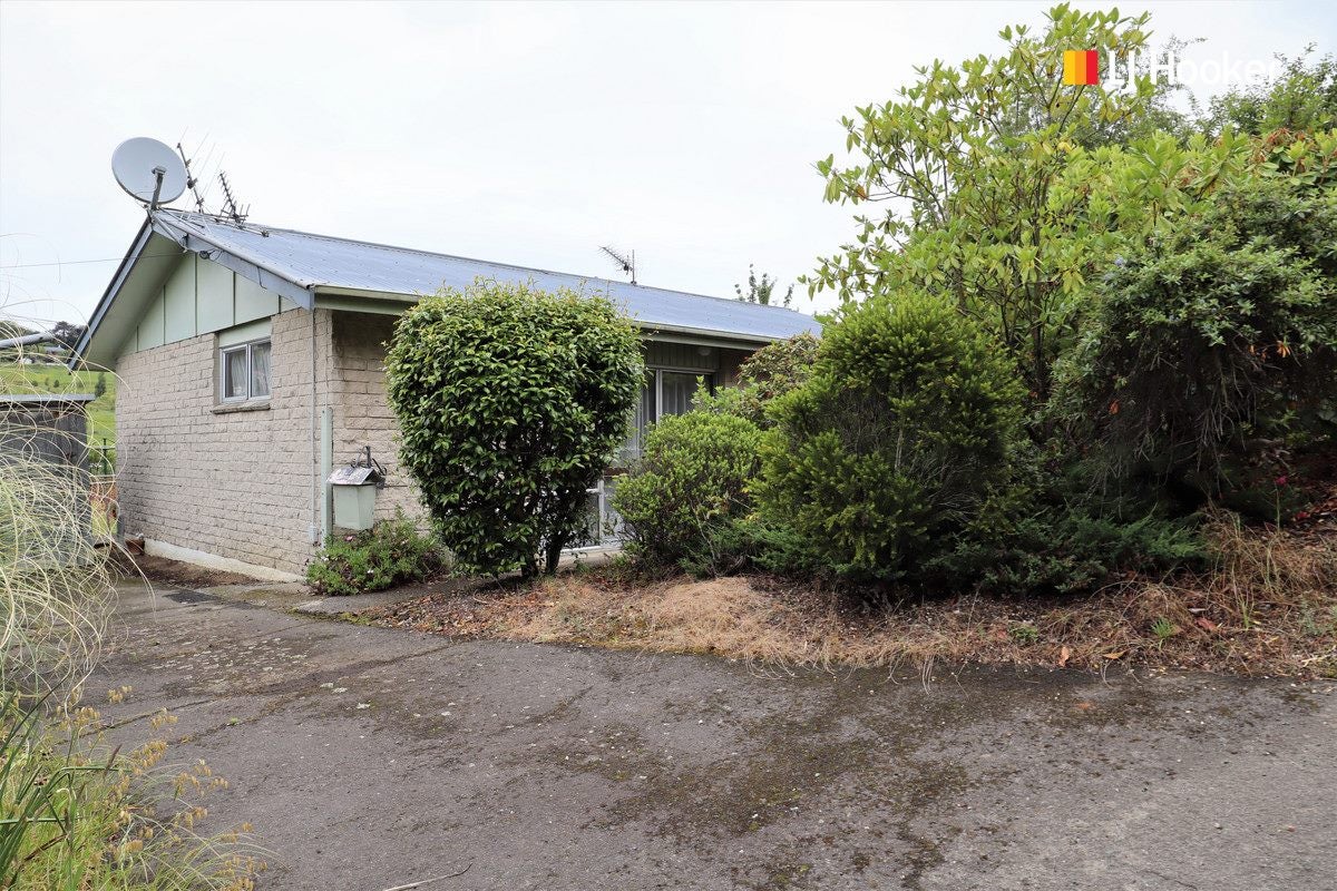 17A Westland Street, Green Island, Dunedin - Carousel 1