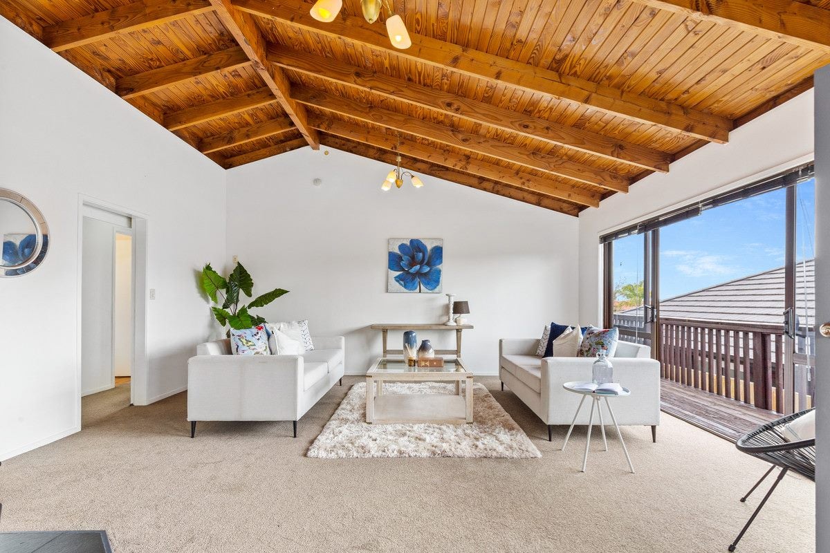 116 Whangaparaoa Road, Red Beach, Red Beach - Carousel 2