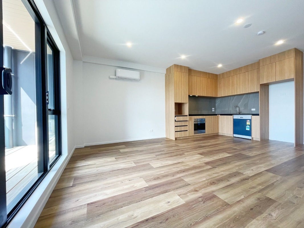 103/50 Clay Works Lane, New Lynn, Auckland - Carousel 2