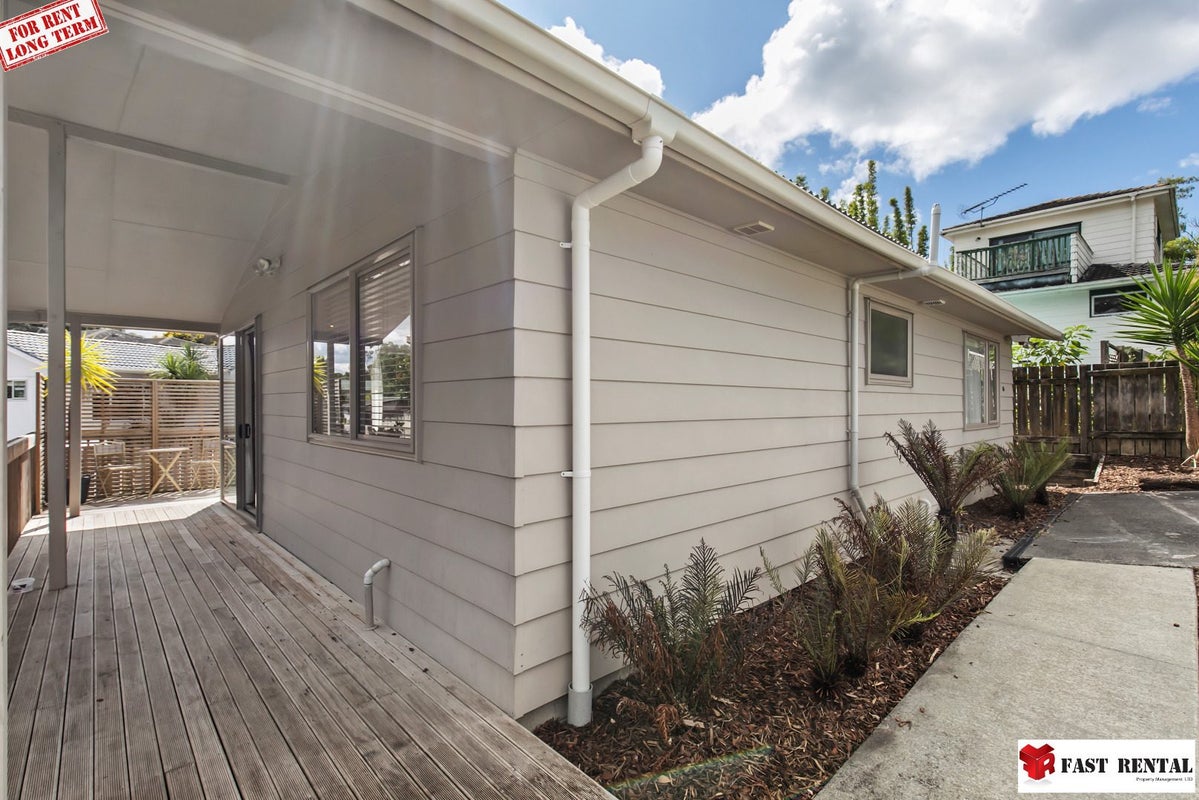 59 Hellyers Street, Birkdale, Auckland - Carousel 2