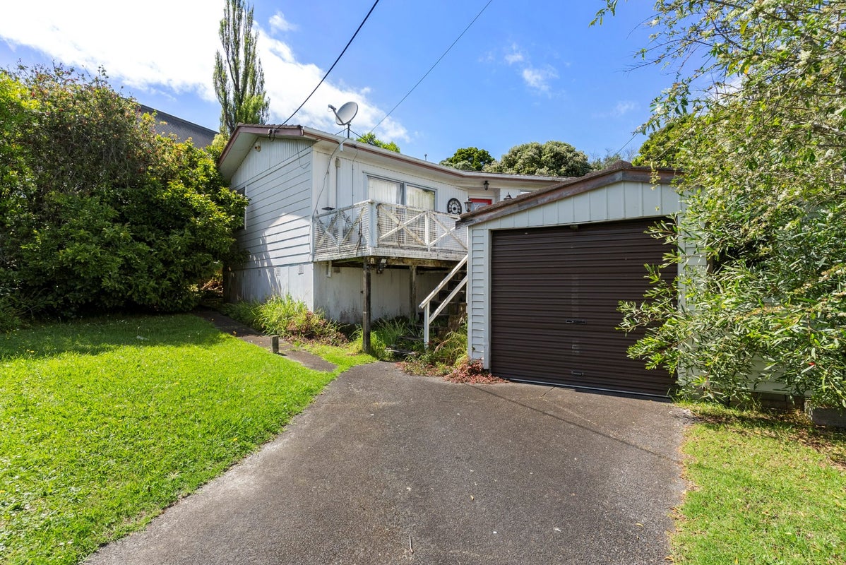 28 Manuwai Road, Torbay, Auckland - Carousel 2
