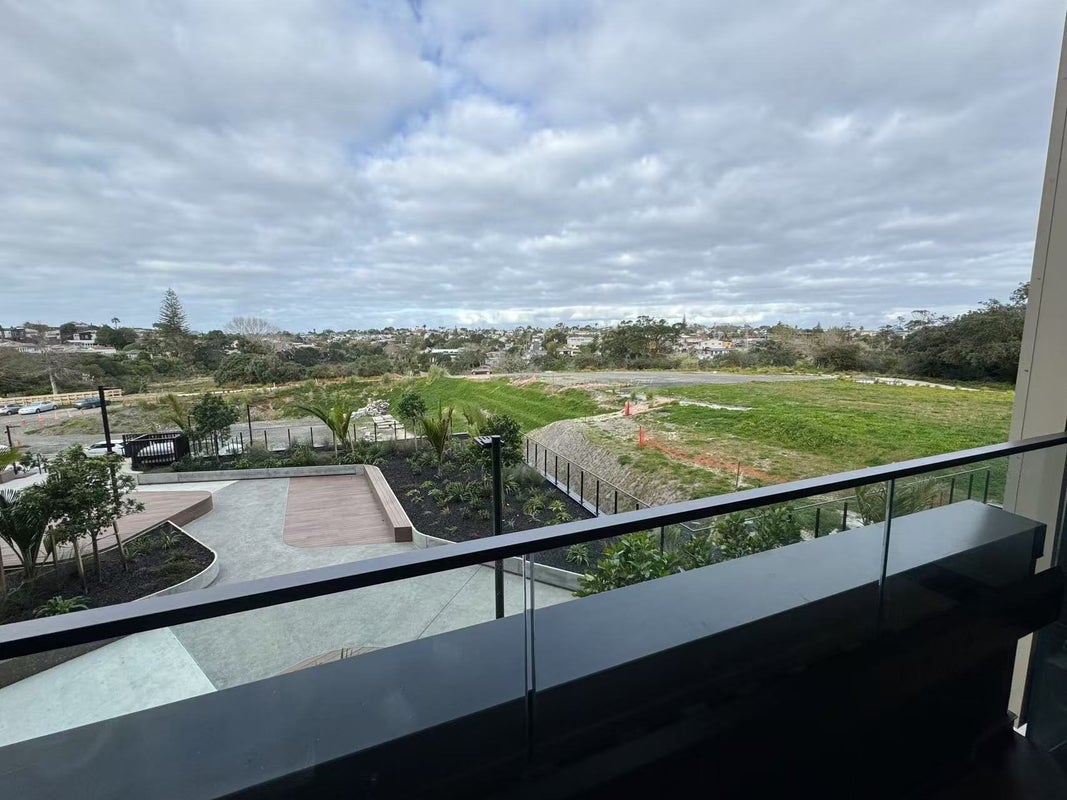 303/48 Esmonde Road, Takapuna, Auckland - Carousel 9