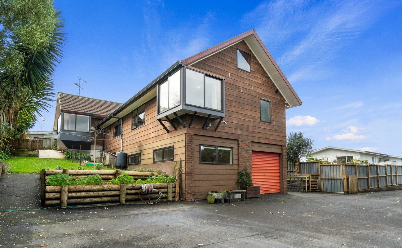 28 Lachlan Drive, Dinsdale, Hamilton - Carousel 21