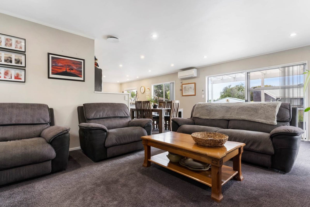 148 Carnoustie Drive, Wattle Downs, Auckland - Carousel 20