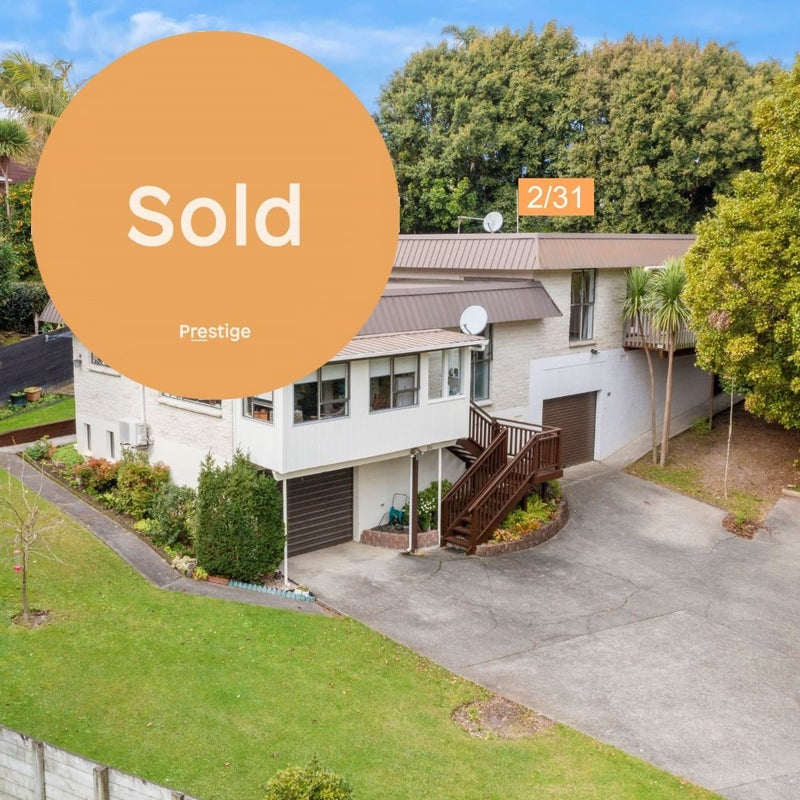 2/31 Auld Street, Torbay, Auckland - Carousel 1