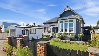 44 Buller Street, New Plymouth, New Plymouth - Carousel 1