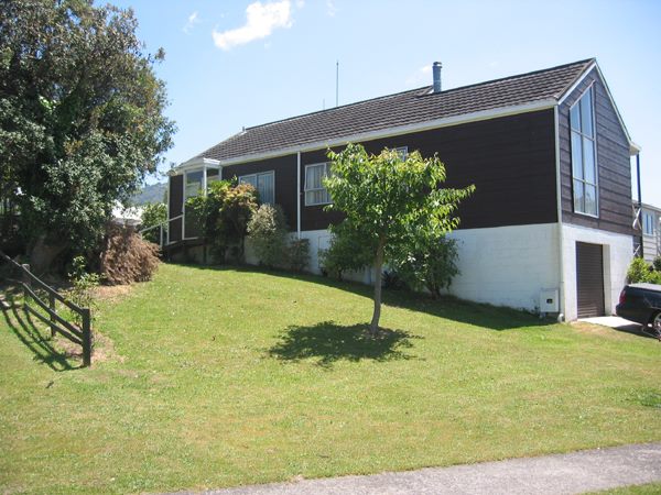 19 Tawavale Street, Pukehangi, Rotorua - Carousel 1
