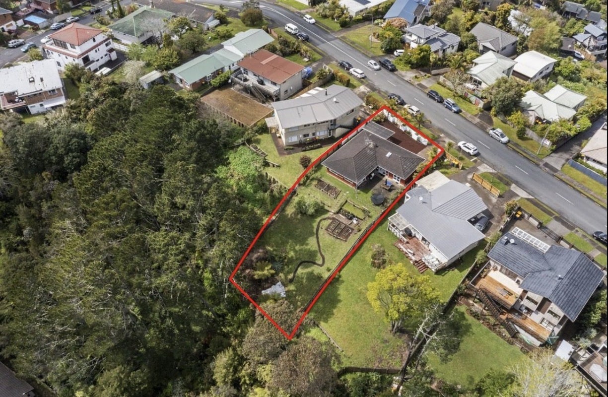 245 Glamorgan Drive, Torbay, Auckland - Carousel 13