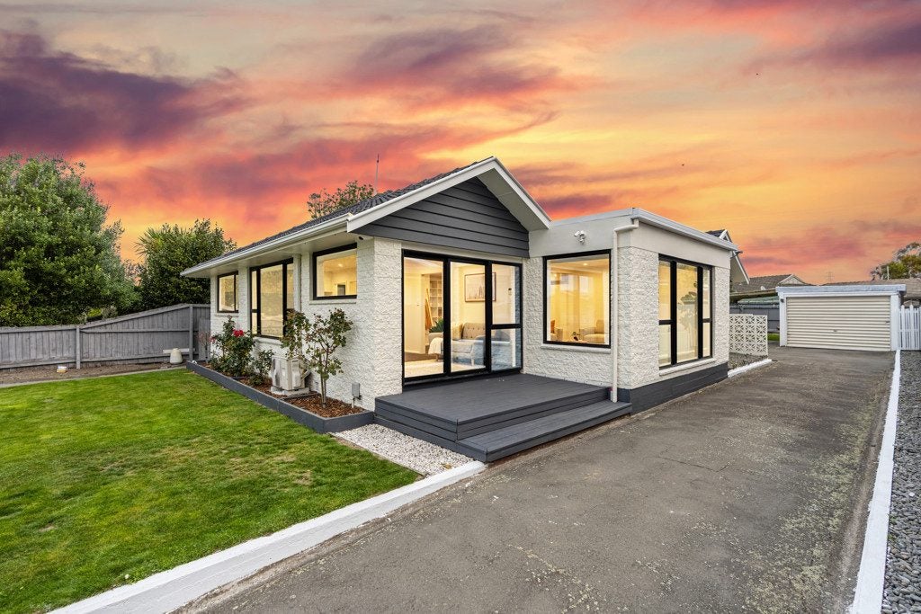 45 Skerten Avenue, Hornby, Christchurch - Carousel 1