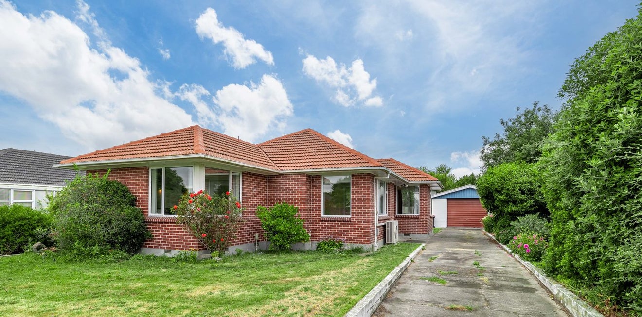 82 Cheyenne Street, Sockburn, Christchurch - Carousel 1