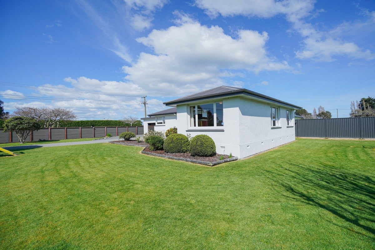 94 Dalwharn Street, Wallacetown, Wallacetown - Carousel 19