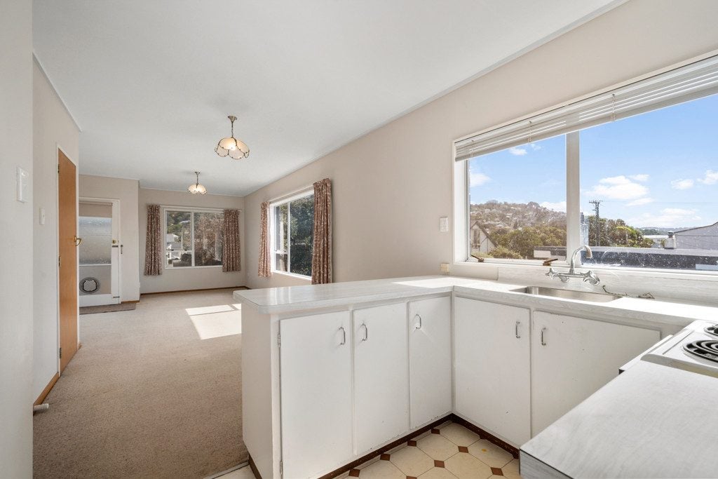 8/218 Onepu Road, Lyall Bay, Wellington, Wellington - Carousel 2