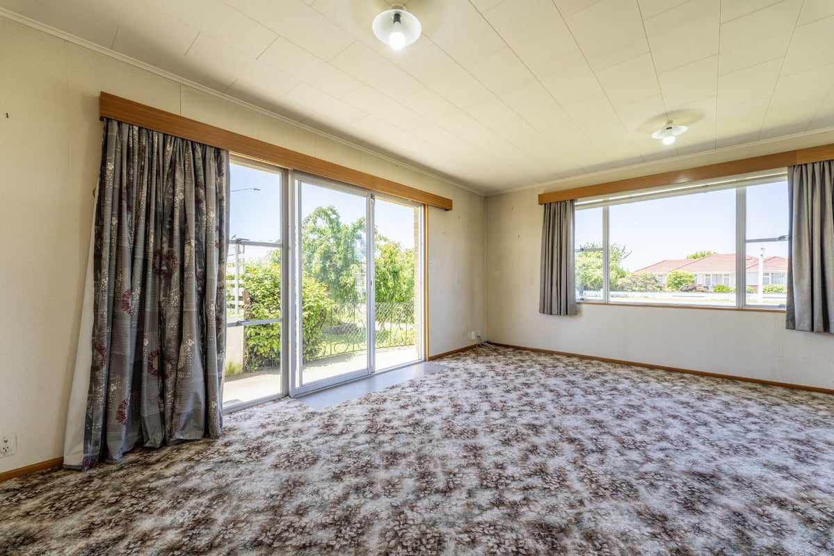 466 Thames Highway, Oamaru North, Oamaru - Carousel 2