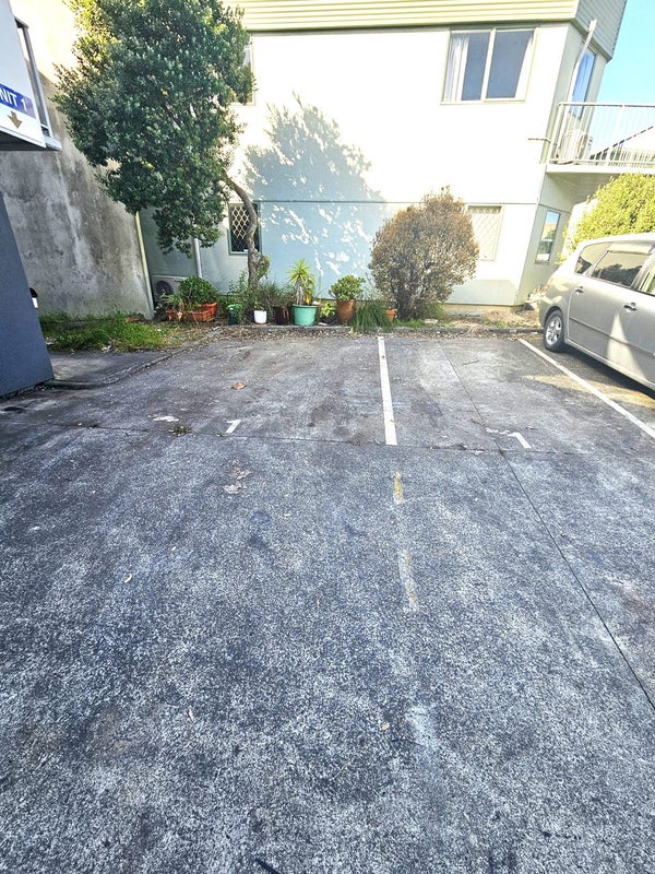 1/4 Dallan Place, Rosedale, Auckland - Carousel 13