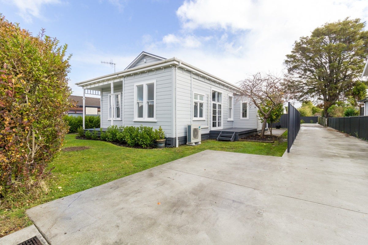305C Lascelles Street, Saint Leonards, Hastings - Carousel 12