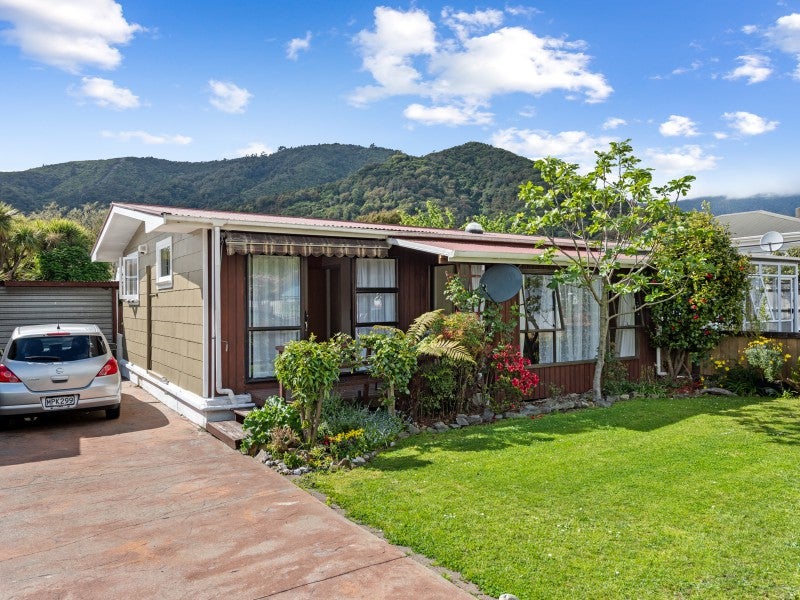 22A York Street, Picton, Picton - Carousel 1