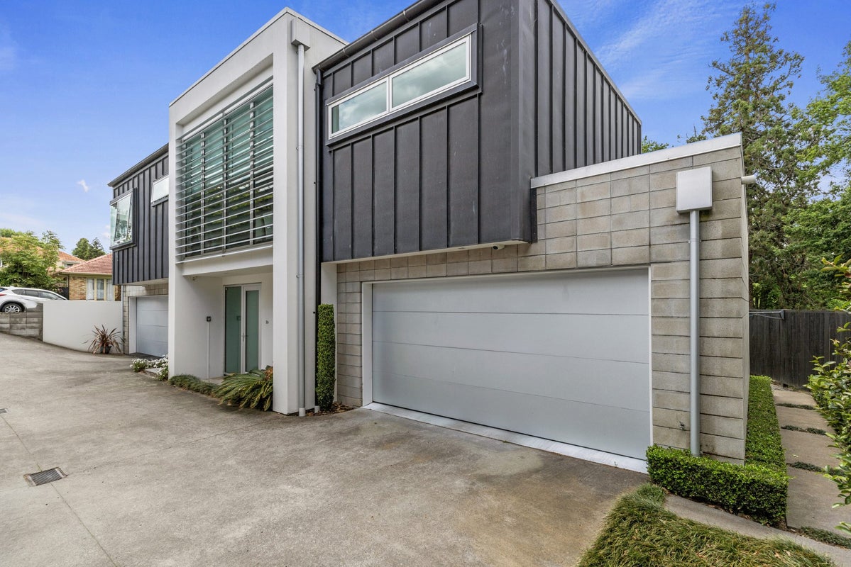 18B Tisdall Street, Hamilton Central, Hamilton - Carousel 25