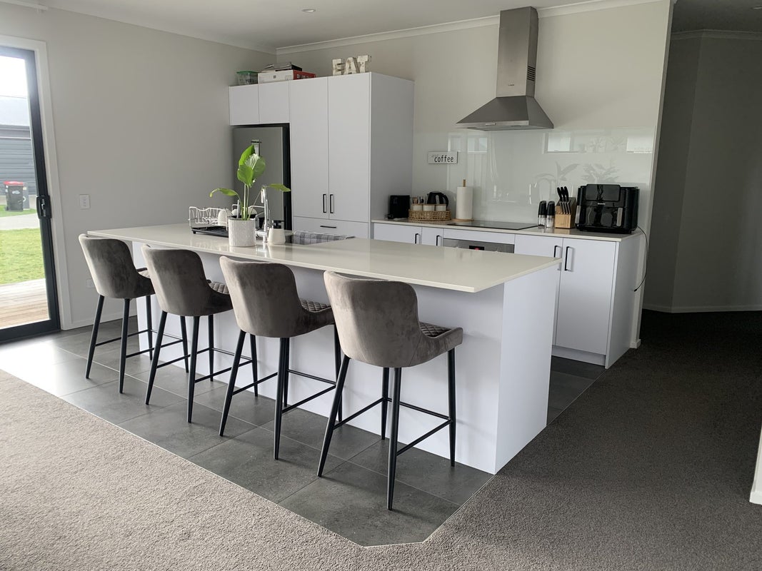 78 Hunter Drive, Awatoto, Napier - Carousel 2