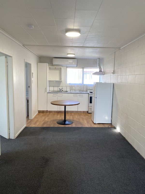 7/3 Tralee Place, Hillcrest, Hamilton - Carousel 2