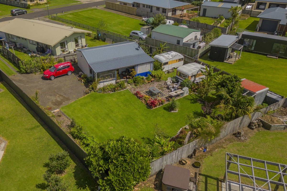 3 Seascape Avenue, Whitianga, Whitianga - Carousel 1
