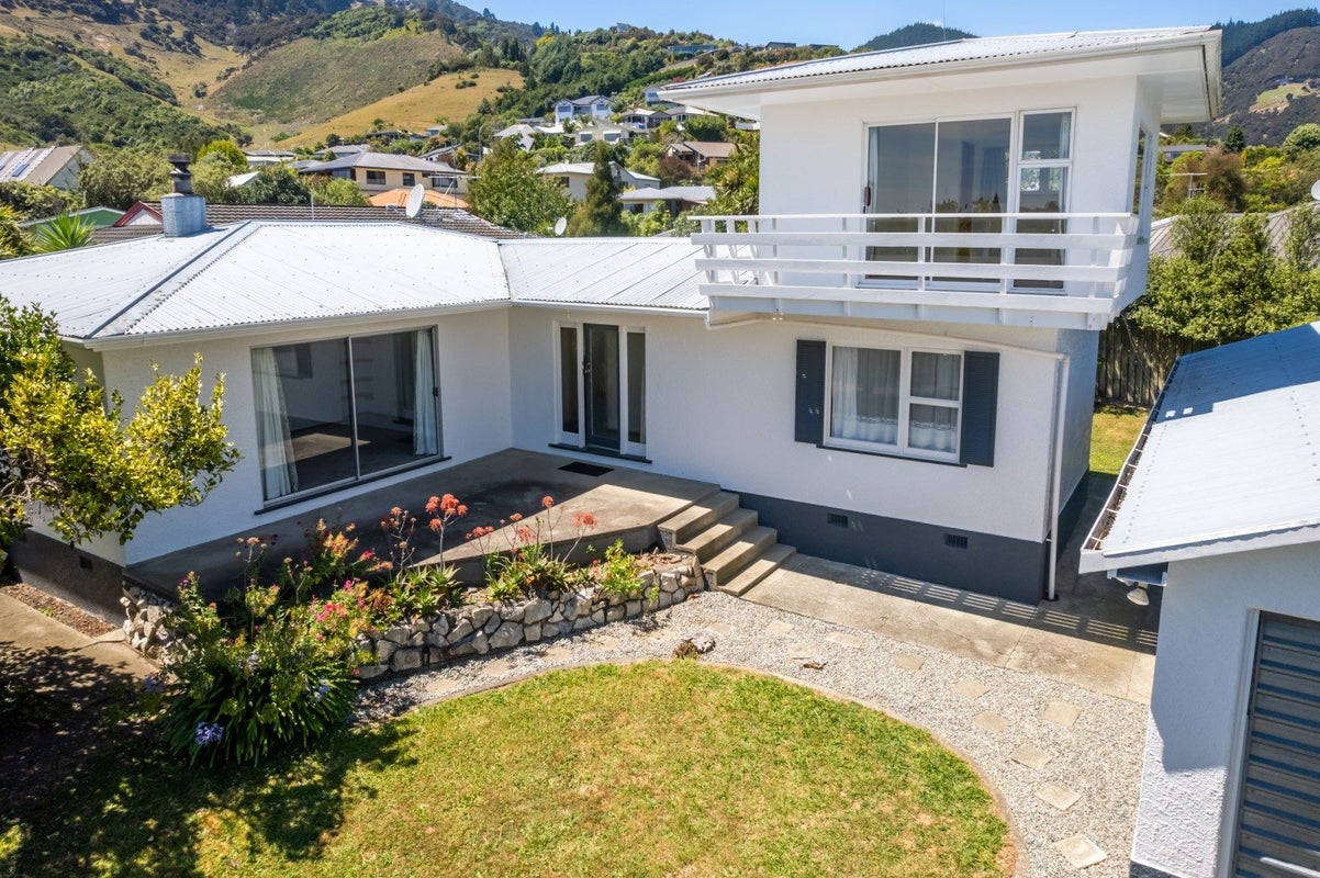 40 Rainbow Drive, Atawhai, Nelson - Carousel 1