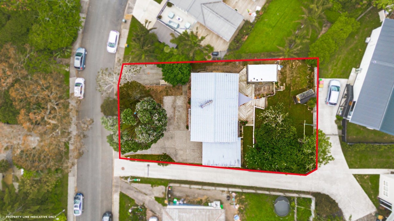 10 McPhail Street, Birkdale, Auckland - Carousel 2