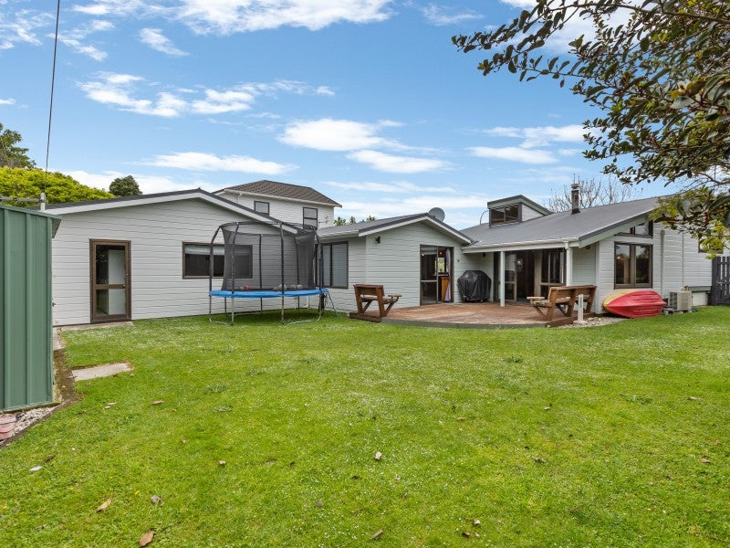 47 Branch Road, Highlands Park, New Plymouth - Carousel 2