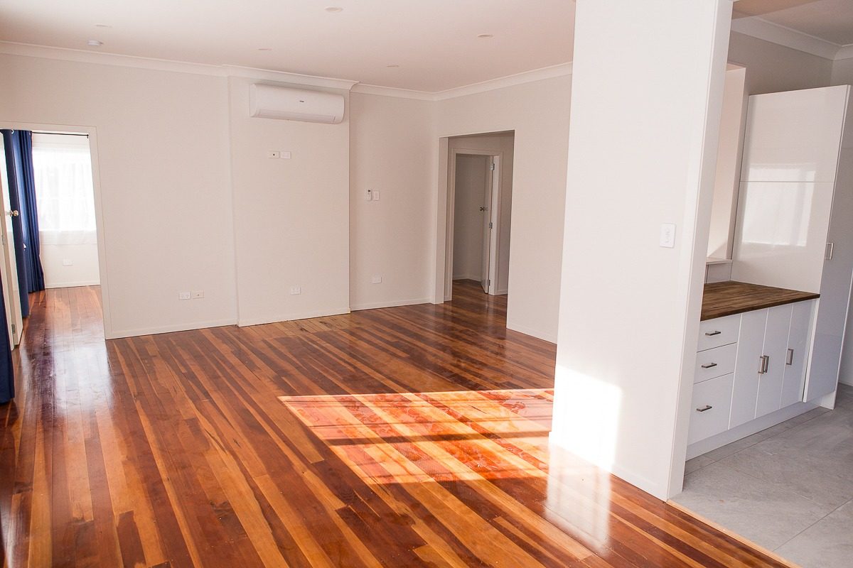 25 Handyside Street, Tawa, Wellington - Carousel 16