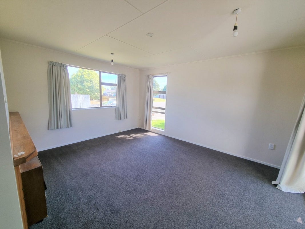 29 Clarke Avenue, Highbury, Palmerston North - Carousel 2
