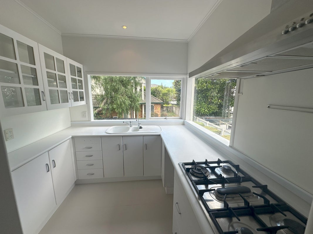37 Wheturangi Road, Greenlane, Auckland - Carousel 2