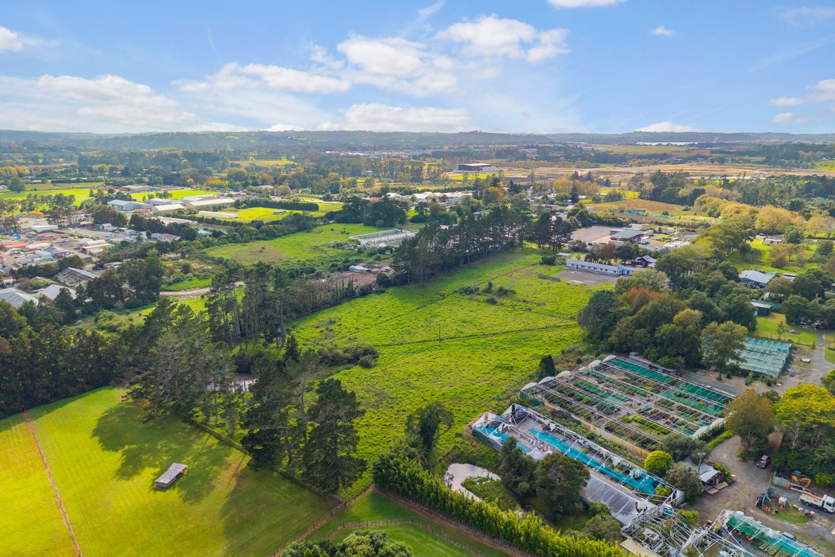 162 Fred Taylor Drive, Whenuapai, Auckland - Carousel 2