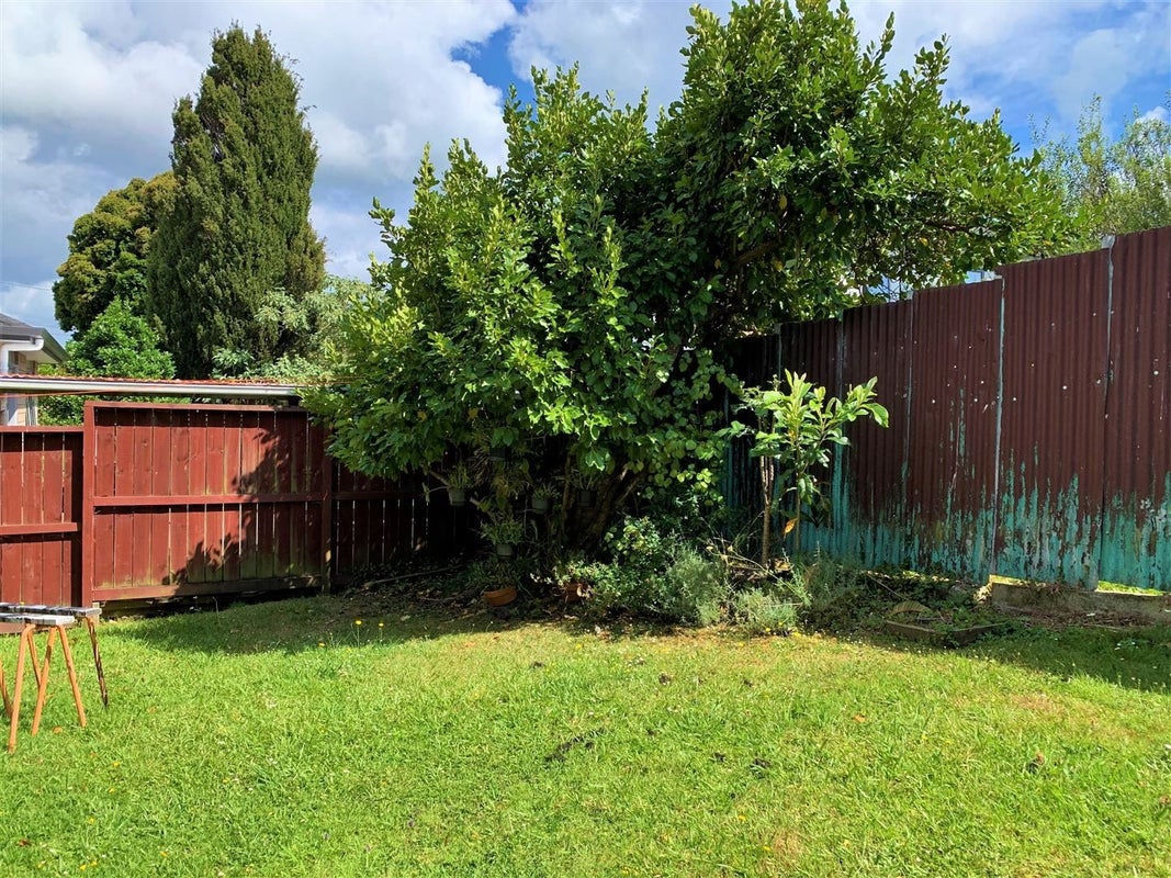 27A Fir Street, Waterview, Auckland - Carousel 14