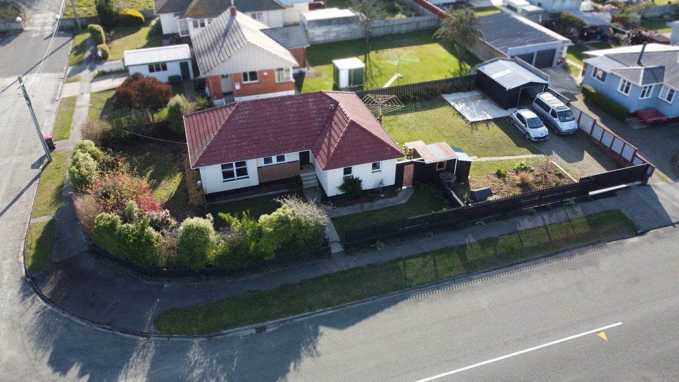 2A Taward Street, Oamaru North, Oamaru - Carousel 1