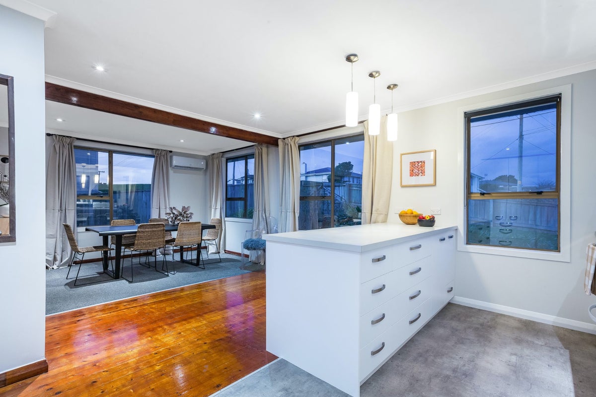 111 Waiuta Street, Titahi Bay, Porirua - Carousel 1