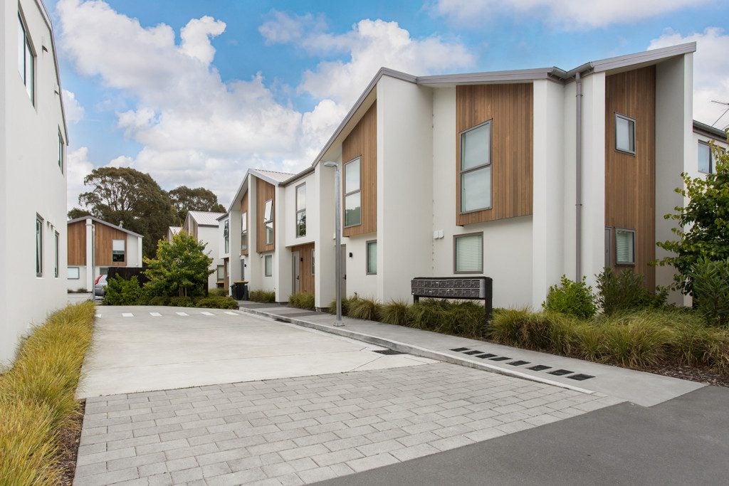 11/7 Lindores Street, Addington, Christchurch - Carousel 1